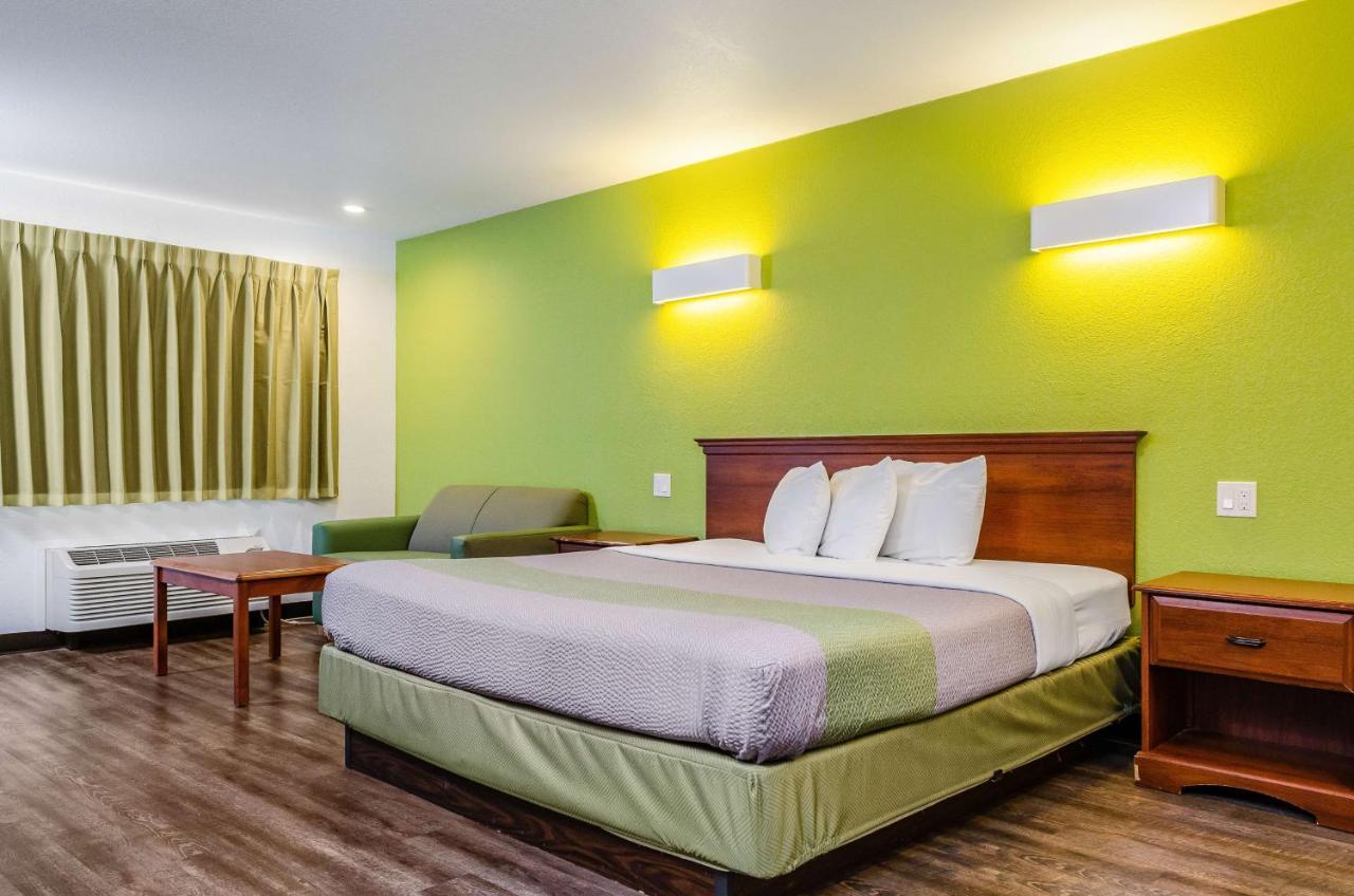 Motel 6 Oakdale, Ca Екстер'єр фото