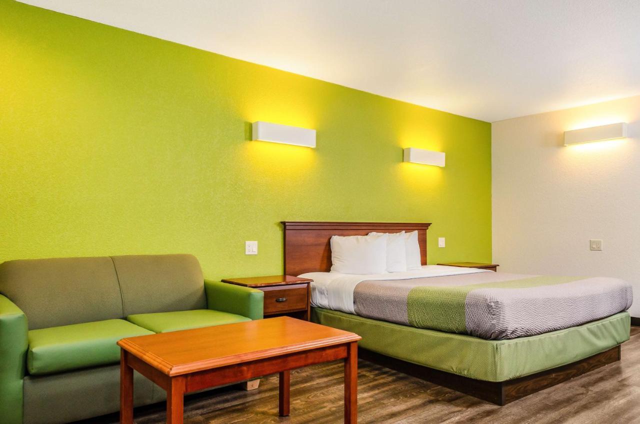 Motel 6 Oakdale, Ca Екстер'єр фото