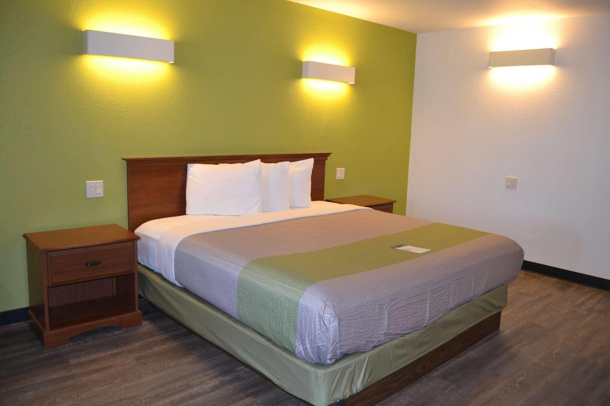 Motel 6 Oakdale, Ca Екстер'єр фото