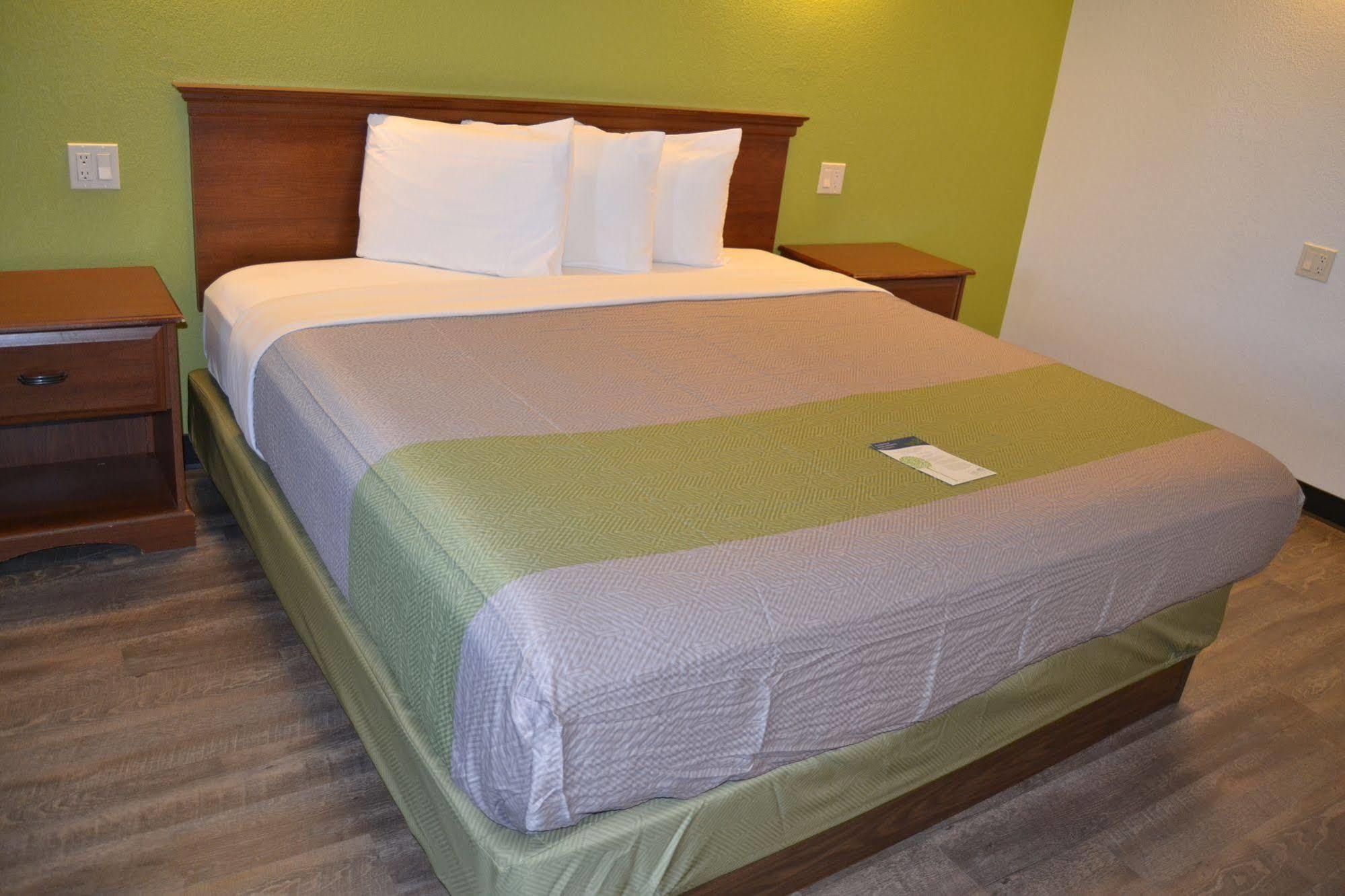 Motel 6 Oakdale, Ca Екстер'єр фото